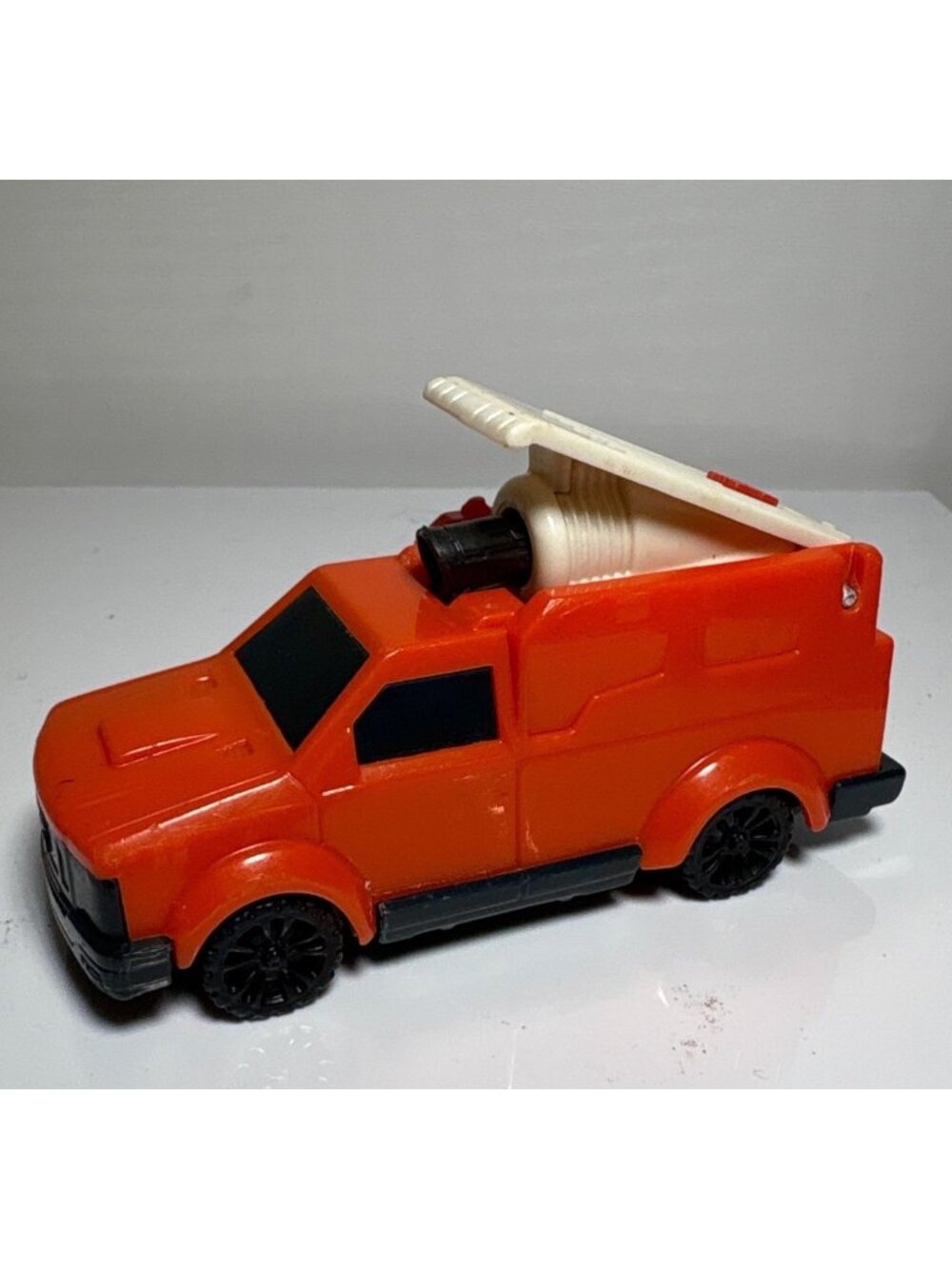 Transformers Prime Rachet 2012 McDonalds Happy Meal Toy